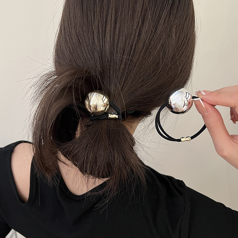 Metal ball hair ring back of t - Shoulder Massage Ball recension och pris